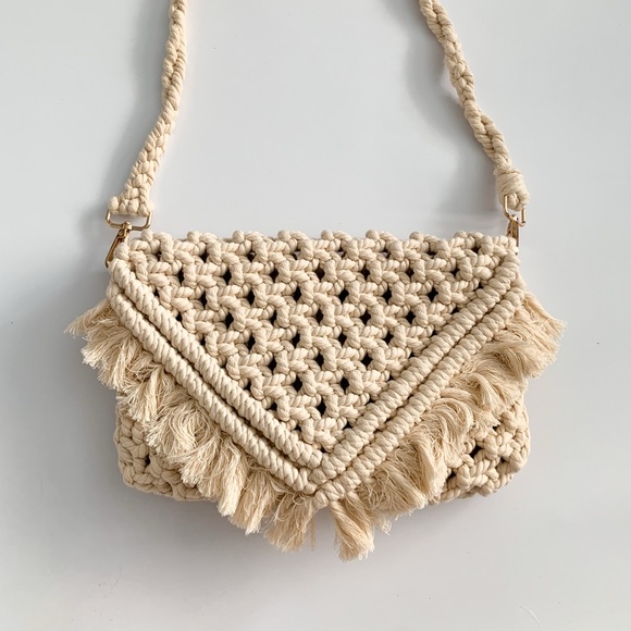 Handmade Cream Macrame Crossbody Bag - Picture 1 of 10